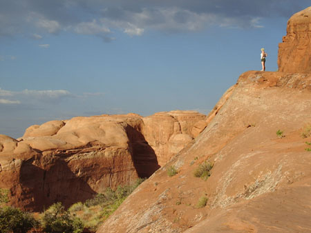 Derrière ce virage, Delicate Arch Derrière ce virage, Delicate Arch