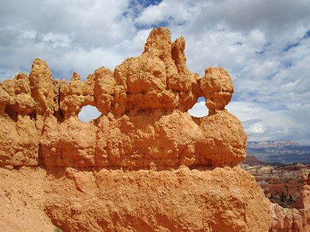 Bryce - D'étranges reliefs Bryce - D'étranges reliefs